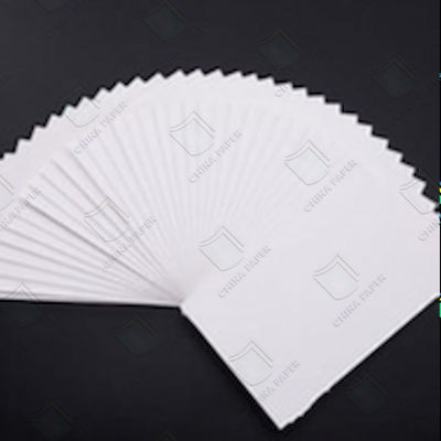 좋은 가격 OEM 백색 C1S 코끼리판 FBB 종이판 170-400gsm 슈퍼 표면 코팅 온라인으로